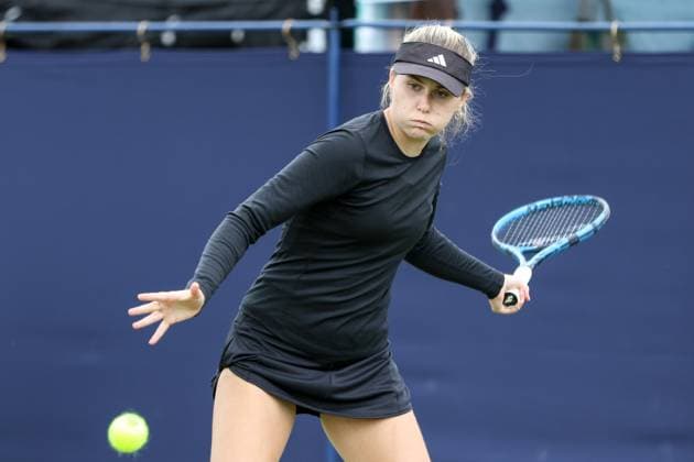 Ilkley Tennis Club, England, June 19th 2024: Ella McDonald during W100 Ilkley match against Arianne Hartono at Ilkley Tennis Club on June 19th 2024. (Sean Chandler SPP) Copyright: xSeanxChandlerx xSPPx spp-en-SeChSp-W100 Ilkley - Arianne Hartono v Ella McDonald - Ilkley Tennis Club-2