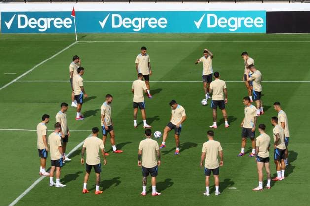 Argentina s footballers during a training session ahead the match against Canada for the Copa America USA 2024, group A, group stage, at Kennesaw University Sports Field, near Atlanta city, on June 19, 2024 KENNESAW UNITED STATES Copyright: xALEJANDROxPAGNIx