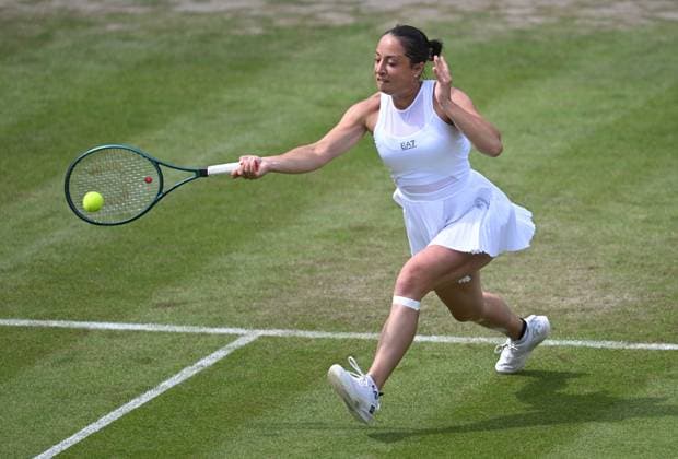 Leylah Fernandez of Canada in action during her second round match Rothesay Classic Birmingham, Day 3, Tennis, Edgbaston Priory Club, Birmingham, UK - 19 June 2024  Copyright: xAnnaxGowthorpe Shutterstockx 14543326cn
