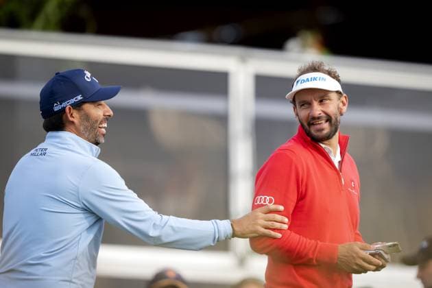 BADHOEVEDORP - Pablo Larrazabal (ESP) and Joost Luiten during the 104th edition of the KLM Open golf on The International golf course near Amsterdam. ANP SANDER KONING xVIxANPxSportx xxANPxIVx 501550630 originalFilename: 501550630.jpg