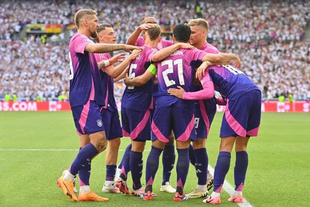 collective goal celebration with from left Robert Andrich GER , Florian Wirtz GER , Joshua KIMMICH GER , Ilkay Guendogan GER , Maximilian MITTELSTAEDT GER , Jamal MUSIALA GER , cheering,joy,enthusiasm,action group phase group A GER Germany Hungary HUN 2 0 on 19 06 2024, Stuttgart Arena Football UEFA EURO 2024 GERMANY from 14 06 2024 14 07 2024 Â