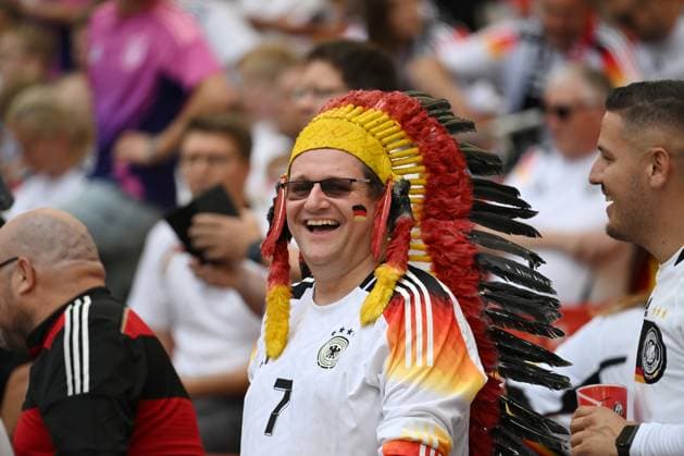 German fan with Indian wig 19 06 2024, European Football Championship 2024, preliminary round, 2 match day Germany Hungary 2 0 Stuttgart MHP Arena Baden Württemberg Germany Team2