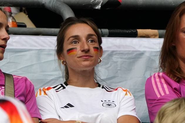 EURO 2024, Football, UEFA Euro 2024, EM 2024, Group stage, Group A, Germany Hungary, 19 06 2024, Stuttgartarena Stuttgart Lena Wurzenberger Girlfriend Julian Nagelsmann Coach Germany, Action, Single image