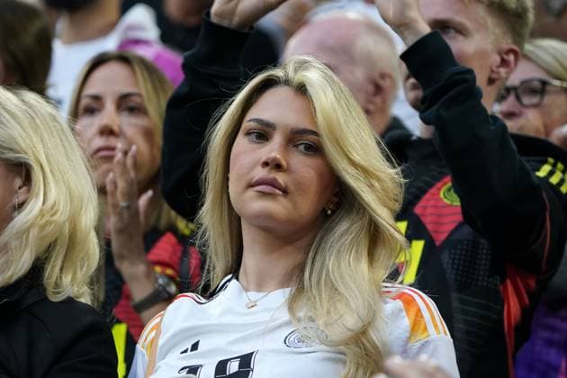 EURO 2024, Football, UEFA Euro 2024, EM 2024, Group stage, Group A, Germany Hungary, 19 06 2024, Stuttgartarena Stuttgart Lea Prinz girlfriend of Maximilian Mittelstädt Germany, action, single image