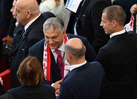 19 06 2024, xjhx, European Football Championship 2024, Germany Hungary emspor, f l Britta Ernst SPD politician, wife of Olaf Scholz , Viktor Orban, Prime Minister of Hungary, Federal Chancellor Olaf Scholz SPD , UEFA President Aleksander Ceferin UEFA REGULATIONS PROHIBIT ANY USE OF PHOTOGRAPHS as IMAGE SEQUENCES and or QUASI VIDEO Stuttgart