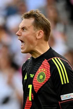19 06 2024, xjrdrx, European Football Championship 2024, Germany Hungary emspor, v l Manuel Neuer German National Football Team DFB DFL DFB REGULATIONS PROHIBIT ANY USE OF PHOTOGRAPHS as IMAGE SEQUENCES and or QUASI VIDEO Stuttgart