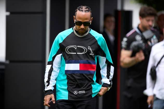 F1 Grand Prix of Spain - Previews Lewis Hamilton of Great Britain and Mercedes AMG Petronas F1 Team looks on during previews ahead of the F1 Grand Prix of Spain at Circuit de Barcelona-Catalunya on June 20, 2024, in Barcelona, Spain. Barcelona Circuit de Barcelona-Catalunya Catalunya Spain RL_GPF1ESP24_00001 Copyright: xRicardoxLarreinax