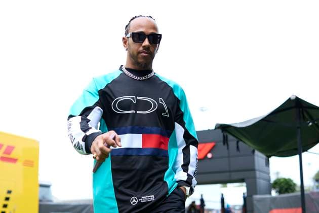 F1 Grand Prix of Spain - Previews Lewis Hamilton of Great Britain and Mercedes AMG Petronas F1 Team walks on the paddock during previews ahead of the F1 Grand Prix of Spain at Circuit de Barcelona-Catalunya on June 20, 2024, in Barcelona, Spain. Barcelona Circuit de Barcelona-Catalunya Catalunya Spain RL_GPF1ESP24_00006 Copyright: xRicardoxLarreinax