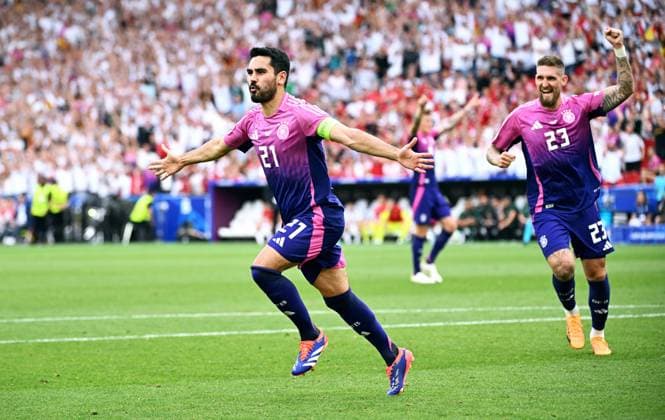 Soccer, European Championship, EURO 2024, Group A, MHP Arena Stuttgart Germany Hungary 2 0 Cheers Ilkay Gündogan GER after his goal for 2 0 Cheers, joy, action