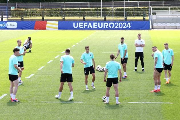 DEU, FIFA, EM 2024, Oestereicch Training, 20 06 2024, Hertha BSC amateur stadium, Berlin, DEU, FIFA, EM 2024, Oestereicch Training, in the picture Austria player circle Photo Juergen Engler nordphoto GmbH nordphotoxGmbHx xEngler nph00076