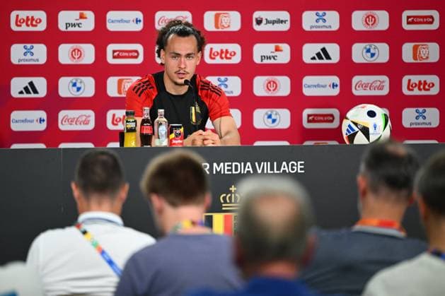 Belgium Media Activities - UEFA EURO, EM, Europameisterschaft,Fussball 2024 20 06 2024 FREIBERG AM NECKA, GERMANY - JUNE 20 : Theate Arthur defender of Belgium talking to the press during a press conference, PK, Pressekonferenz of the Belgian Red Devils at the UEFA EURO 2024 European Football Championship tournament on June 20, 2024 in Freiberg am Necka, Germany, 20 06 2024 Freiberg am Necka Germany  Copyright: xVincentxKalutx