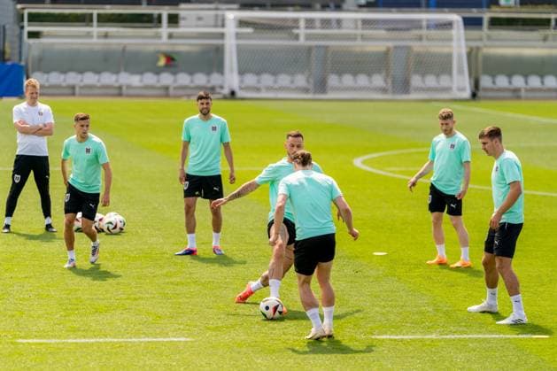 SOCCER - UEFA EURO, EM, Europameisterschaft,Fussball 2024 BERLIN,GERMANY,20.JUN.24 - UEFA EURO 2024, group stage, Austria vs Poland, preview, training Team AUT. Image shows Christoph Baumgartner, Florian Grillitsch, Marko Arnautovic, Marcel Sabitzer, Florian Kainz and Maximilian Woeber (AUT). GEPAxpictures xJohannesxFriedl