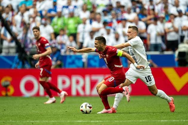 Timi Max Elsnik Slovenia, 10 , Dusan Tadic Serbia, 10 , GER, Slovenia SVN vs Serbia SRB , European Football Championship, UEFA EURO 2024, Group E, Matchday 2, 20 06 2024, GER, Slovenia SVN vs Serbia SRB , European Football Championship, UEFA EURO 2024, Group E, Matchday 2, 20 06 2024 Munich Copyright: xEibner-Pressefoto SaschaxWaltherx EP_SWA