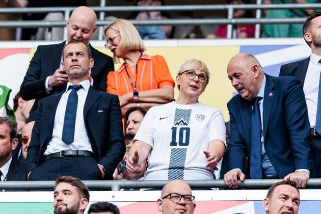 UEFA EURO 2024 Slovenia Serbia 20 06 2024 Aleksander eferin President UEFA , Natasa Pirc Musar President Slovenia UEFA EURO 2024 Slovenia Serbia Munich Football Arena, Munich on 20 06 2024 Copyright: xBEAUTIFULxSPORTS Wunderlx