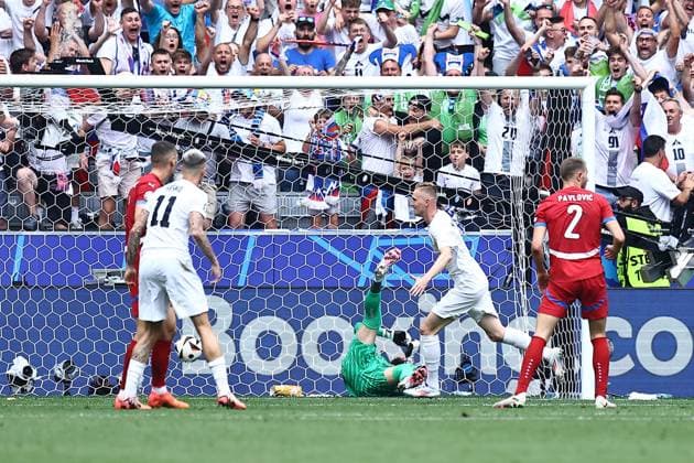 Zan Karnicnik of Slovenia scores the first goal Slovenia v Serbia, UEFA European Championship, EM, Europameisterschaft 2024, Group C, Football, Munich Football Arena, Munich, Germany, 20 Jun 2024 EDITORIAL USE ONLY No use with unauthorised audio, video, data, fixture lists, club league logos or live services. Online in-match use limited to 120 images, no video emulation. No use in betting, games or single club league player publications.  Copyright: xMichaelxZemanek Shutterstockx 14543659bp