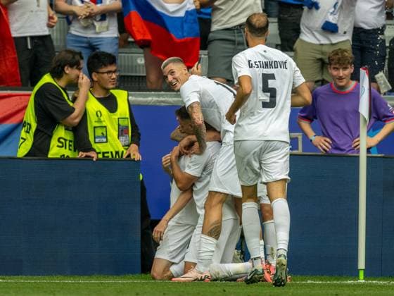 Goal for 1 0 by Zan Karnicnik Slovenia, 02 , GER, Slovenia SVN vs Serbia SRB , European Football Championship, UEFA EURO 2024, Group E, Matchday 2, 20 06 2024, GER, Slovenia SVN vs Serbia SRB , European Football Championship, UEFA EURO 2024, Group E, Matchday 2, 20 06 2024 Munich Copyright: xEibner-Pressefoto SaschaxWaltherx EP_SWA