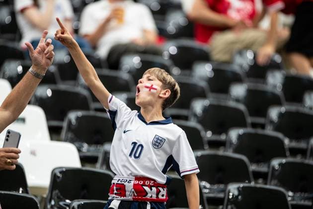 UEFA EURO 2024 Denmark England 20 06 2024 A Little Fan of England, Emotions UEFA EURO 2024 Denmark England Frankfurt Arena, Frankfurt am Main 20 06 2024 Copyright: xBEAUTIFULxSPORTS Buriakovx