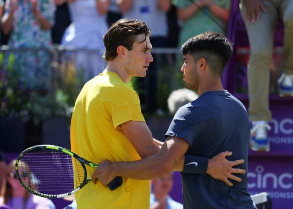 20th June 2024; Cinch Championships, Queens Club, West Kensington, London, England: Cinch Championships Queens Club, Day 4; Defending champion Carlos Alcaraz (ESP) congratulates Jack Draper (GBR) on reaching the quarter finals, mens singles match  ActionPlus12657310 JohnxPatrickxFletcher