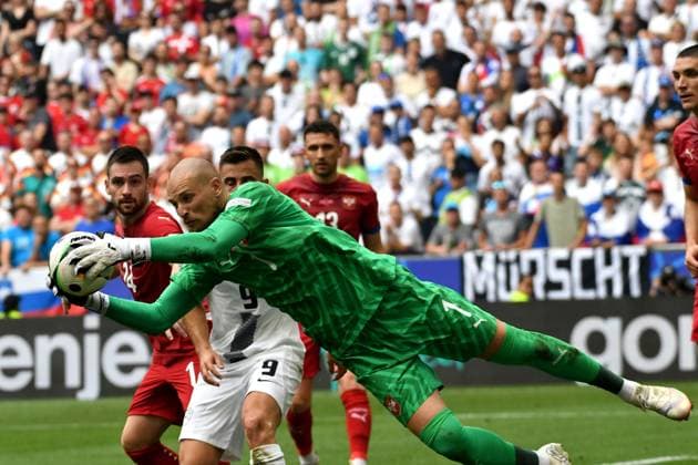 Munich, Germany, June 20st 2024: Predrag Rajkovic of Serbia (C) during the UEFA EURO, EM, Europameisterschaft,Fussball 2024 football match between Slovenia and Serbia at Munich Football Arena, Munich, Germany. (Natasa Kupljenik SPP) Copyright: xNatasaxKupljenikx xSPPx spp-en-NaKuSp-NNP_3258