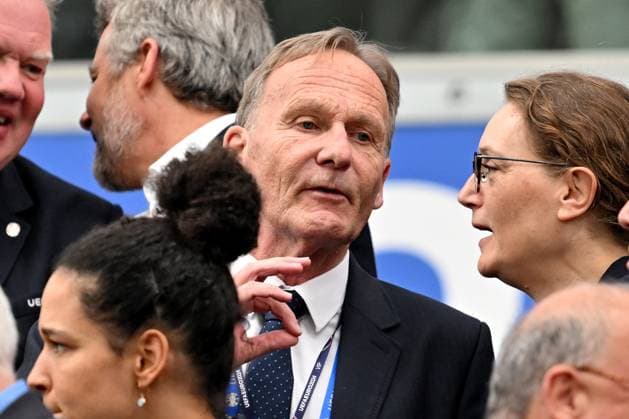 20 06 2024, xsltx, European Football Championship 2024, Denmark England emspor, v l Hans Joachim Watzke DFL DFB REGULATIONS PROHIBIT ANY USE OF PHOTOGRAPHS as IMAGE SEQUENCES and or QUASI VIDEO Frankfurt am Main