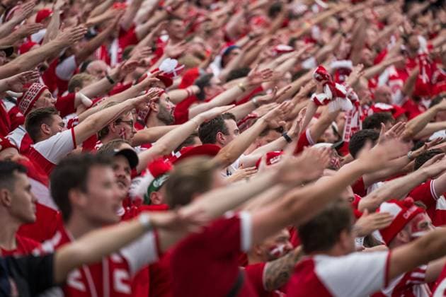 Bilder des Jahres 2024, Sport 06 Juni Sport Bilder des Tages 240620 Fans of Denmark during the UEFA EURO, EM, Europameisterschaft,Fussball 2024 Football Championship match between Denmark and England on June 20, 2024 in Frankfurt. Photo: Mathias Bergeld BILDBYRAN kod MB MB0939 fotboll football soccer fotball fotbolls-em europamästerskap em uefa euro uefa european football championship euro 2024 danmark denmark england bbeng publik *** 240620 Fans of Denmark during the UEFA Euro 2024 Football Championship match between Denmark and England on June 20, 2024 in Frankfurt Photo Mathias Bergeld BILDBYRAN code MB MB0939 fotboll football soccer fotballs em europamästskap em uefa euro uefa european football championship euro 2024 danmark denmark england bbeng audience  Copyright: MATHIASxBERGELD BB240620MB047