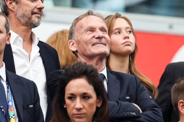 Hans Joachim Watzke GER, Denmark DEN vs England ENG , European Football Championship, UEFA EURO 2024, Group C, Matchday 2, 20 06 2024 DFB DFL REGULATIONS PROHIBIT ANY USE OF PHOTOGRAPHS AS IMAGE SEQUENCES AND OR QUASI VIDEO GER, Denmark DEN vs England ENG , European Football Championship, UEFA EURO 2024, Group C, Matchday 2, 20 06 2024 Frankfurt Copyright: xEibner-Pressefoto RogerxBuerkex EP