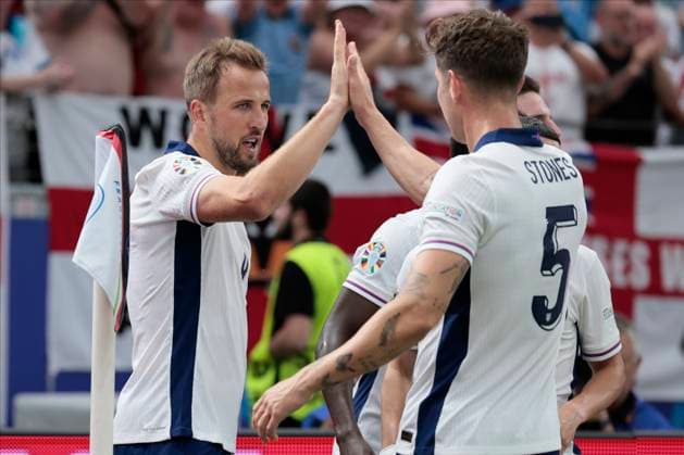 Denmark v England: Group C - UEFA EURO, EM, Europameisterschaft,Fussball 2024 Harry Kane and John Stones of England celebrates 1st goal during the UEFA EURO 2024 group stage match between Denmark and England at Frankfurt Arena on June 20, 2024 in Frankfurt am Main, Germany. Frankfurt am Main Frankfurt Arena Germany Germany Copyright: xRichardxSellers Sportsphoto APLx 14041723