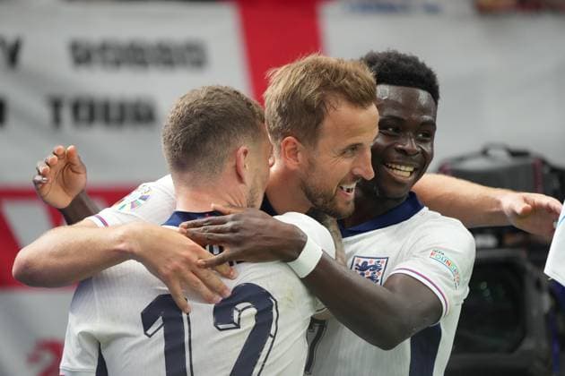 celebrate the goal, goal celebration for 1 0 Harry Kane England, 09 Frankfurt 20 06 2024 England vs Denmark, EURO2024 M17, Group C, EM Arena Frankfurt