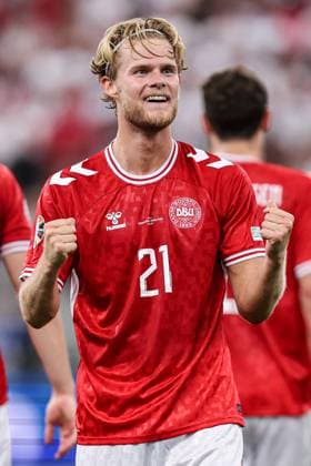 2024-06-20 Denmark v England - Group C - UEFA EURO, EM, Europameisterschaft,Fussball 2024 FRANKFURT, GERMANY - JUNE 20: Morten Hjulmand of Denmark celebrates the goal during the Group C - UEFA EURO 2024 match between Denmark and England at Deutsche Bank Park on June 20, 2024 in Frankfurt, Germany. (Photo by Peter Lous BSR Agency) Frankfurt Germany Content not available for redistribution in The Netherlands directly or indirectly through any third parties. Copyright: xBSRxAgencyx
