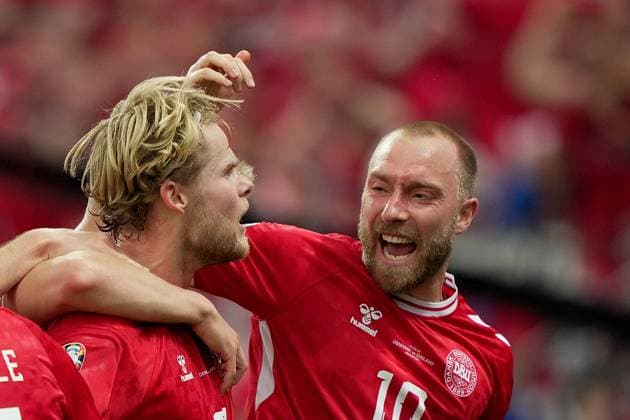 Sport Bilder des Tages Denmark s Morten Hjulmand celebrates after scoring -21 during the Euro 2024 soccer match between Denmark and England at the Frankfurt Arena , Frankfurt , Germany - Thursday 20 June 2024. - Soccer .  Copyright: xSpada LaPressex
