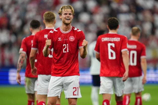GER: Denmark v England. UEFA EURO, EM, Europameisterschaft,Fussball 2024 Morten Hjulmand of Denmark celebrates the 1-1 during the UEFA Euro 2024 match between Denmark and England, Group C date 2, played at Frankfurt Arena on June 20, 2024 in Frankfurt, Germany. kpng Copyright: xBaguxBlancox xPRESSINPHOTOx PS_240620_DIN_ING_016