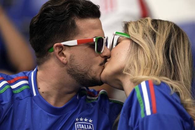 Italian supporters before the Euro 2024 soccer match between Spain and Italy at the Veltins Arena Stadion, Gelsenkirchen, Germany - Thursday 20, June 2024. - Soccer.  Copyright: xFabioxFerrari LaPressex