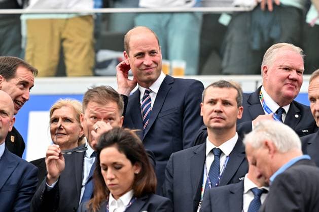 20 06 2024, xsltx, European Football Championship 2024, Denmark England emspor, v l Prince William of Wales heir apparent DFL DFB REGULATIONS PROHIBIT ANY USE OF PHOTOGRAPHS as IMAGE SEQUENCES and or QUASI VIDEO Frankfurt am Main