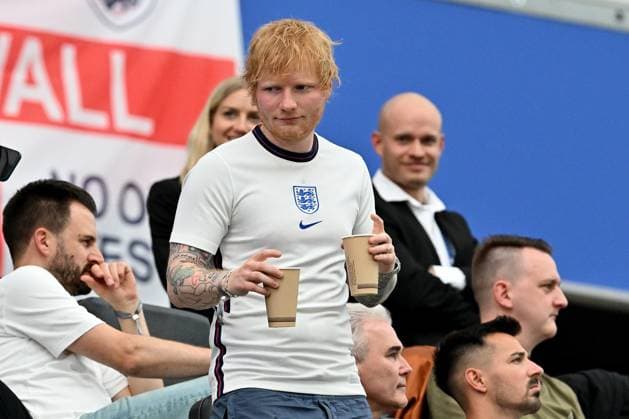 20 06 2024, xscotx, European Football Championship 2024, Denmark England, emspor, v l Singer and world star Ed Sheeran Singer Songwriter Frankfurt am Main