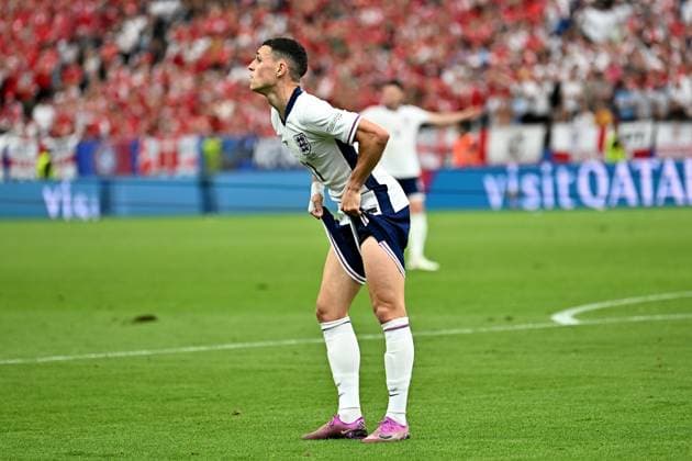 20 06 2024, xscotx, European Football Championship 2024, Denmark England, emspor, v l Philip Foden England sad, disappointed, frustrated, dejected Frankfurt am Main