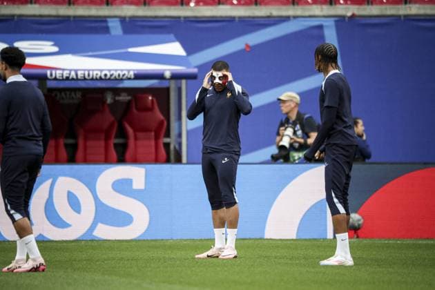 séance d entraînement MD-1 au stade de Leipzig, le 20 juin 2024, à la veille de leur match de football du groupe D de l UEFA EURO, EM, Europameisterschaft,Fussball 2024 contre les Pays-Bas. FOOTBALL : - UEFA Euro 2024 entraînement de l équipe de France. séance d entraînement MD-1 au stade de Leipzig, - 20 06 2024 ElyxandroCegarra Panoramic 