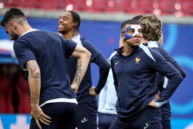 séance d entraînement MD-1 au stade de Leipzig, le 20 juin 2024, à la veille de leur match de football du groupe D de l UEFA EURO, EM, Europameisterschaft,Fussball 2024 contre les Pays-Bas. FOOTBALL : - UEFA Euro 2024 entraînement de l équipe de France. séance d entraînement MD-1 au stade de Leipzig, - 20 06 2024 ElyxandroCegarra Panoramic 