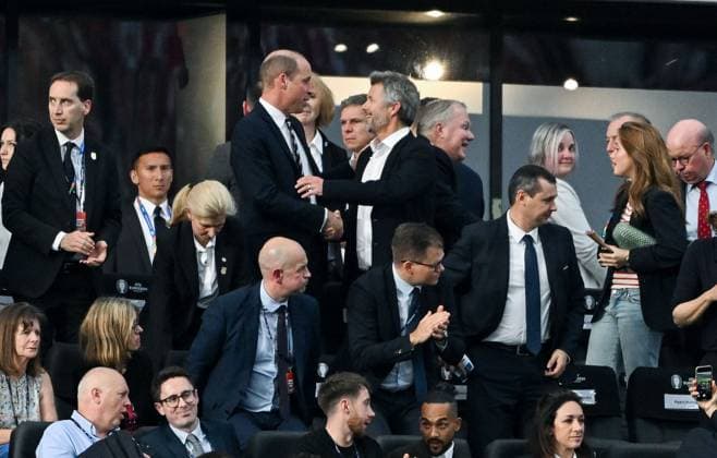 20 06 2024, xpsx, UEFA Euro 2024 preliminary round, Denmark England v l Prince of Wales William Frederik X King of Denmark DFL DFB REGULATIONS PROHIBIT ANY USE OF PHOTOGRAPHS as IMAGE SEQUENCES and or QUASI VIDEO emspor Frankfurt