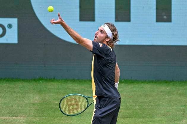 Stefanos TSITSIPAS GRE 20 06 2024 Tennis Terra Wortmann Open, ATP World Tour 500, , OWL ARENA, Halle Westfalen , NRW Germany Copyright: xpepphotox xPeterxEppingerx pep00321, pep_20240620_hm