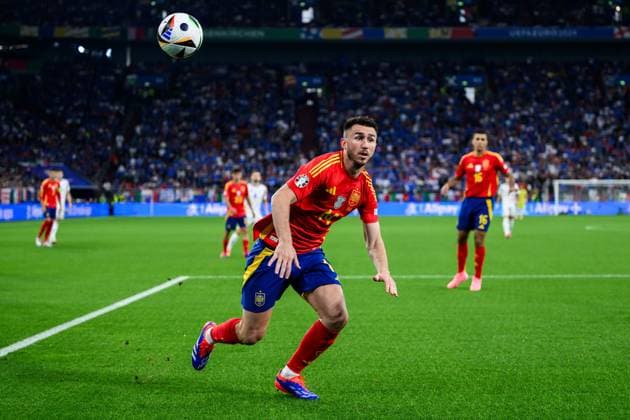 240620 Aymeric Laporte of Spain during the UEFA Euro 2024 Football Championship match between Spain and Italy on June 20, 2024 in Gelsenkirchen Photo Jesper Zerman BILDBYRAN kod JZ JZ0544 fotboll football soccer fotballs em europamästerskap em uefa euro uefa european football championship euro 2024 spanien spain italy bbeng  Copyright: JESPERxZERMAN BB240620JZ048
