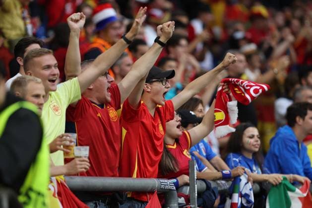 Gelsenkirchen, Germany 20.06.2024: The colors of the Spanish and Italian fans in the stands before the UEFA EURO, EM, Europameisterschaft,Fussball 2024 group stage B football match between Spain vs Italy at Veltins Arena stadium in Gelsenkirchen.  Copyright: xx xx IPA_Agency_IPA47318479