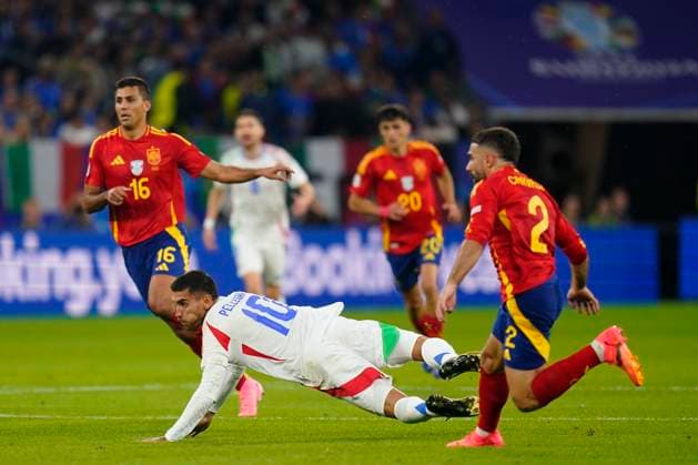 GER: Spain v Italy. UEFA EURO, EM, Europameisterschaft,Fussball 2024 Lorenzo Pellegrini of Italy during the UEFA Euro 2024 match between Spain and Italy, Group B, date 2, played at Veltins-Arena stadium on June 20, 2024 in Gelsenkirchen, Germany. Contributor Copyright: xSergioxRuizx xPRESSINPHOTOx PS_240620_ESP_ITA_1171