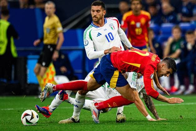 GELSENKIRCHEN, GERMANY - 20 JUNE, 2024: The football match of EURO 2024 Spain vs. Italy at Veltins Arena  Copyright: xVITALIIxKLIUIEVx