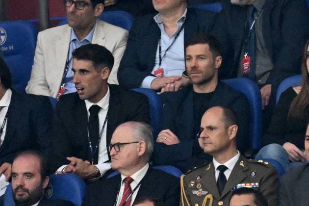 20 06 2024, xjhx, European Football Championship 2024, Spain Italy emspor, v l Javi Martinez and coach Xabi Alonso Bayer Leverkusen UEFA REGULATIONS PROHIBIT ANY USE OF PHOTOGRAPHS as IMAGE SEQUENCES and or QUASI VIDEO Gelsenkirchen