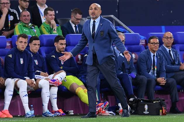 Soccer UEFA EURO 2024 Group Stage 2 Matchday Spain Italy on 20 06 2024 at the Arena AufSchalke in Gelsenkirchen Luciano Spalletti Coach Head Coach Italy xRx