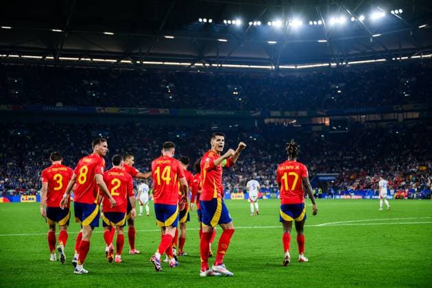240620 Alvaro Morata of Spain celebrates after 1 0 during the UEFA Euro 2024 Football Championship match between Spain and Italy on June 20, 2024 in Gelsenkirchen Photo Jesper Zerman BILDBYRAN kod JZ JZ0544 fotboll football soccer fotballs em europamästerskap em uefa euro uefa european football championship euro 2024 spanien spain italy bbeng jubel  Copyright: JESPERxZERMAN BB240620JZ117