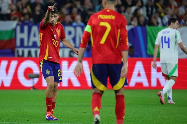 Pedro Gonzalez Lopez Pedri of Spain gestures during the Euro 2024 Group Stage B football match between Spain and Italy at Arena AufSchalke Stadium in Gelsenkirchen (Germany), June 20th, 2024. cesarexpurini