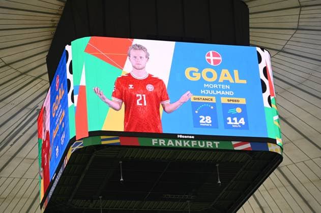 20 06 2024 Arena Frankfurt Stadium Football European Championship 2024 UEFA EURO 2024 Denmark vs England European Championship 2024 the video cube displays Goal for 1 1 by Morten Hjulmand Denmark DEN, 21