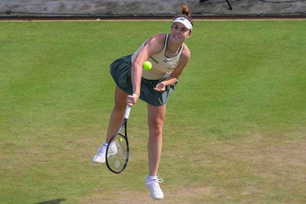 GER, Berlin, ecotrans Ladies Open 2024, WTA 500, at Steffi Graf Stadium Berlin, LTTC Rot Weiss e V , Linda Noskova CZE during her match against Ons Jabeur TUN, 20 06 2024, Copyright: HMBxMedia UwexKoch