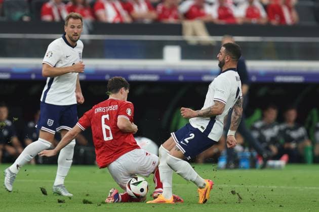 Andreas Christensen (Denmark)Kyle Walker (England) during the UEFA EURO, EM, Europameisterschaft,Fussball Germany 2024 match between Denmark 1-1 England at Frankfurt Arena on June 20, 2024 in Frankfurt, Germany. Noxthirdxpartyxsales  (257099878)
